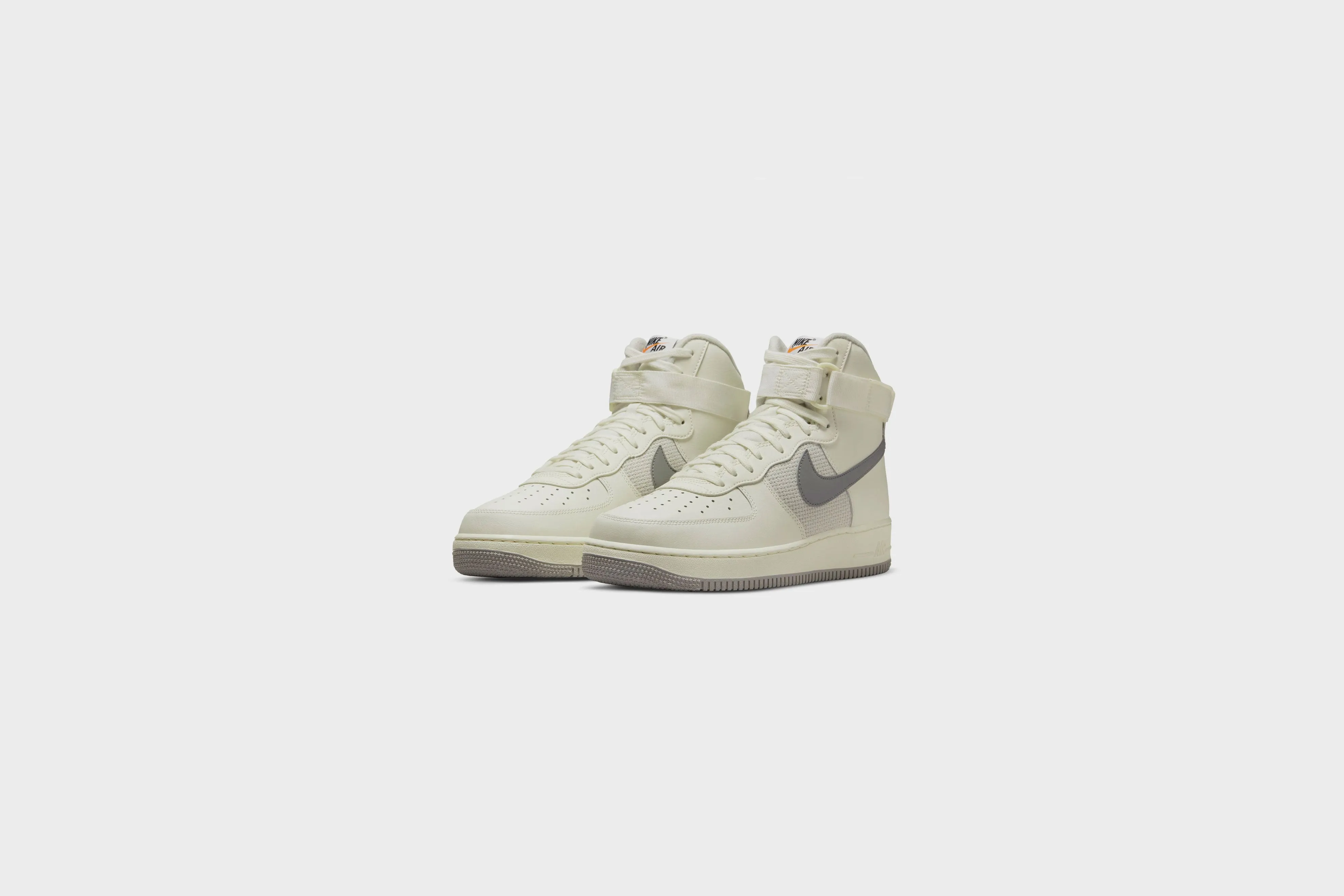 Nike Air Force 1 High ‘07 LV8 (Sail/Medium Grey-Light Bone)