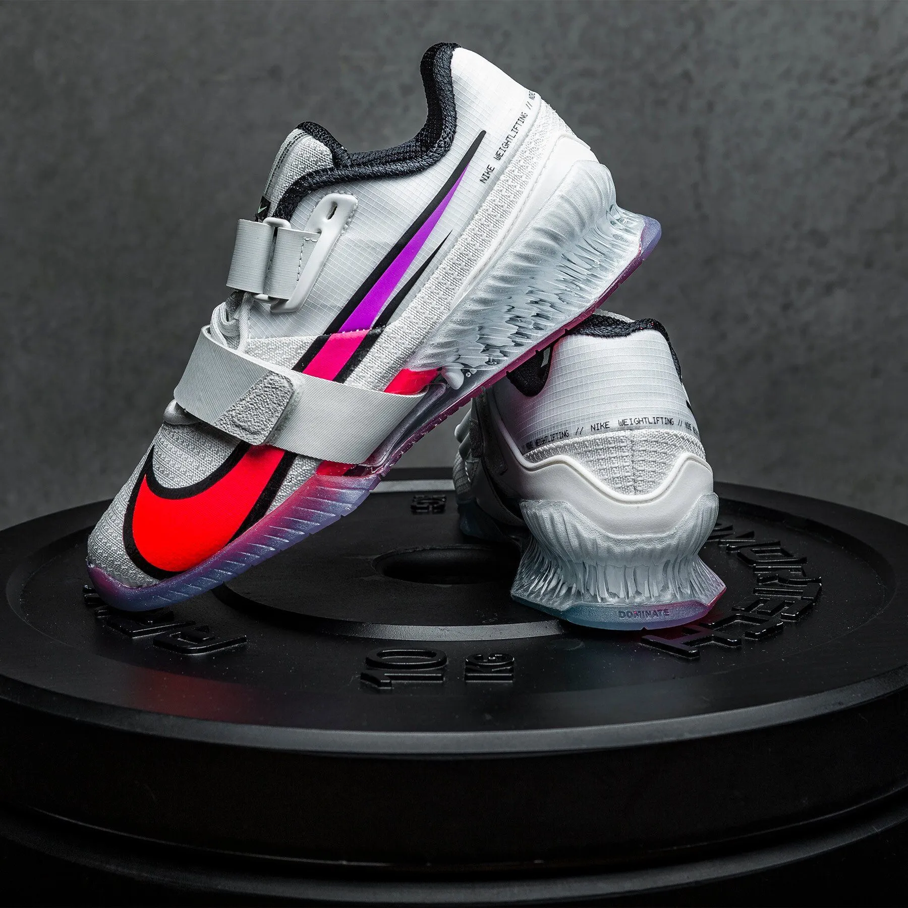 NIKE - ROMALEOS 4 SE Women's Training Shoe - PALE IVORY/HYPER VIOLET-FLASH CRIMSON