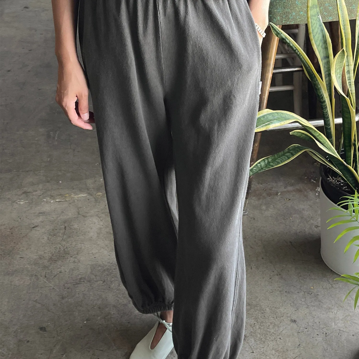 Womens Cotton Balloon Pants - Coal