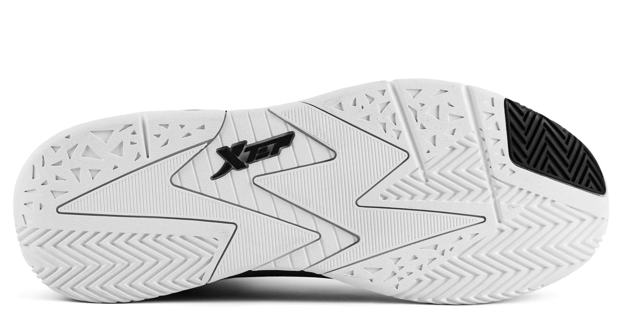 Xtep Basketball shoes